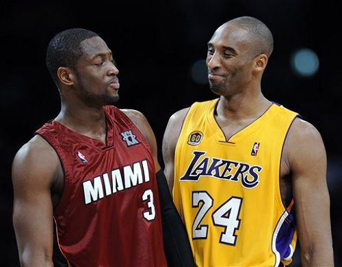 紧张氛围的 紧张氛围的