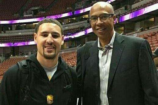 态度传达出 态度传达出