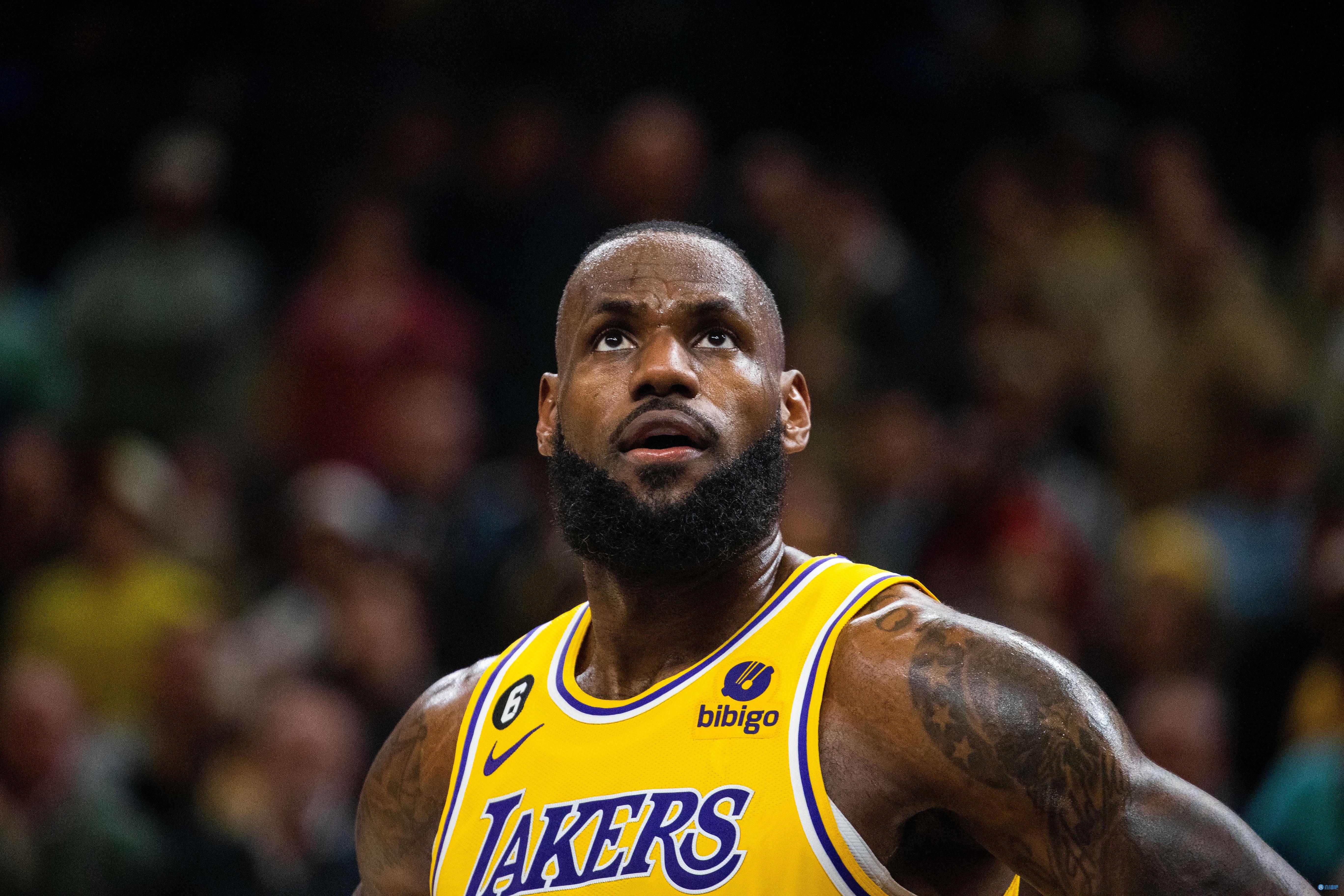 MOZA MOZA